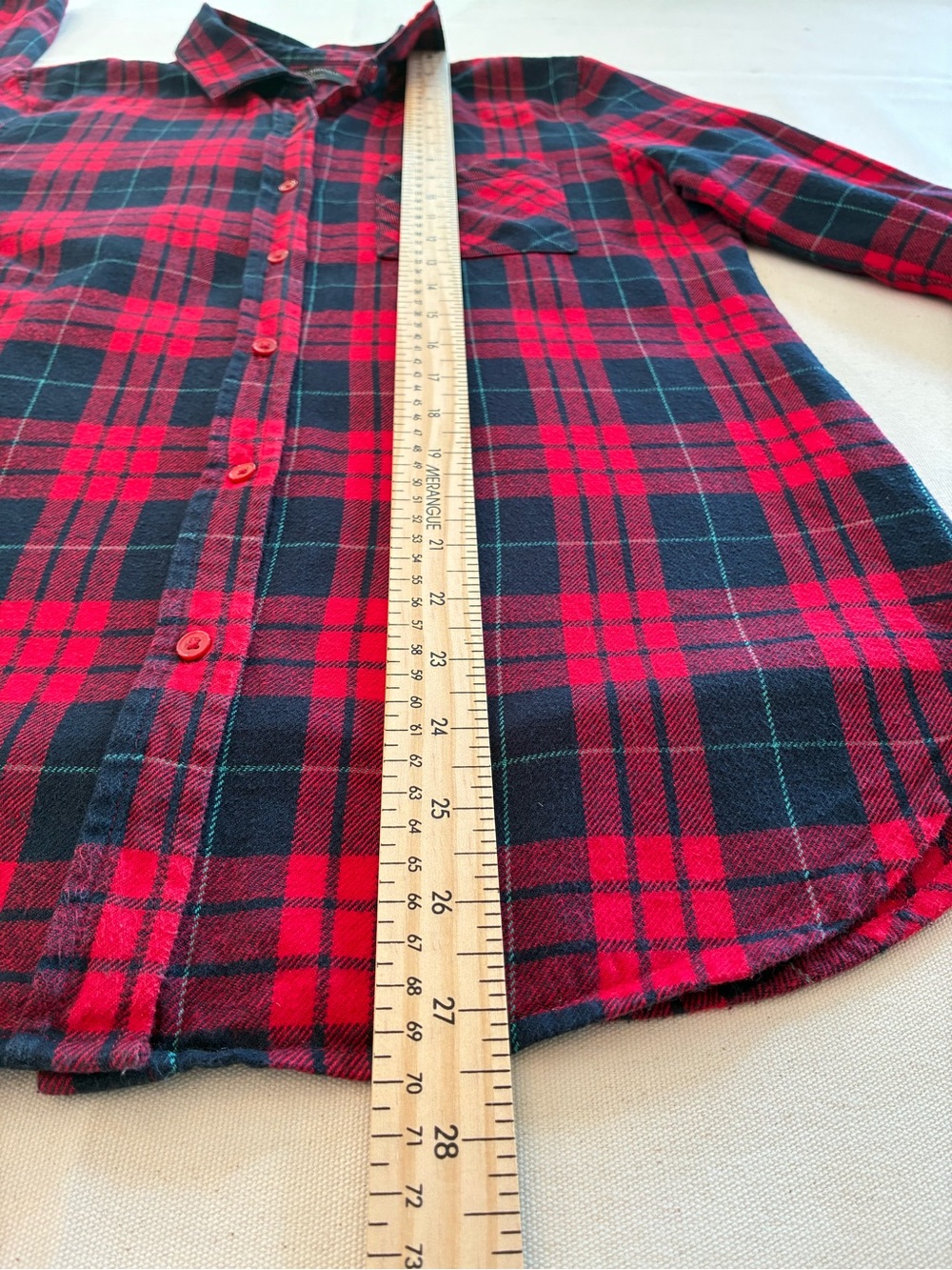 Banana Republic Red Plaid Flannel Boyfriend Shirt Size S 100% Coton Blouse - Picture 6 of 9